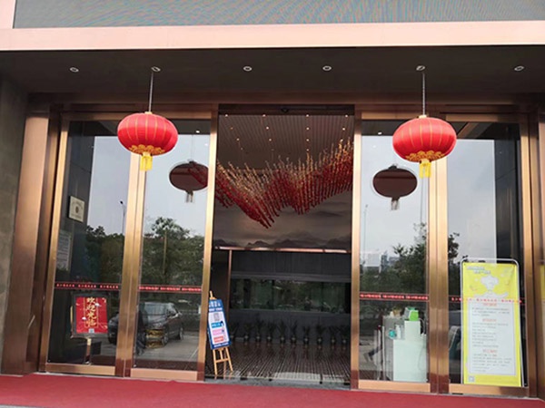 有框不銹鋼自動(dòng)門(mén)