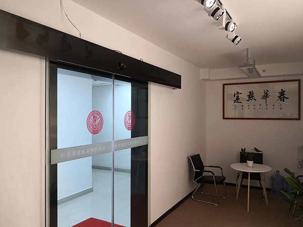 純玻自動(dòng)門(mén)